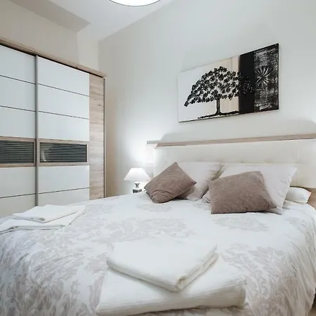 Luxury Apartment Penuelas Free Parking Sevilla Buitenkant foto